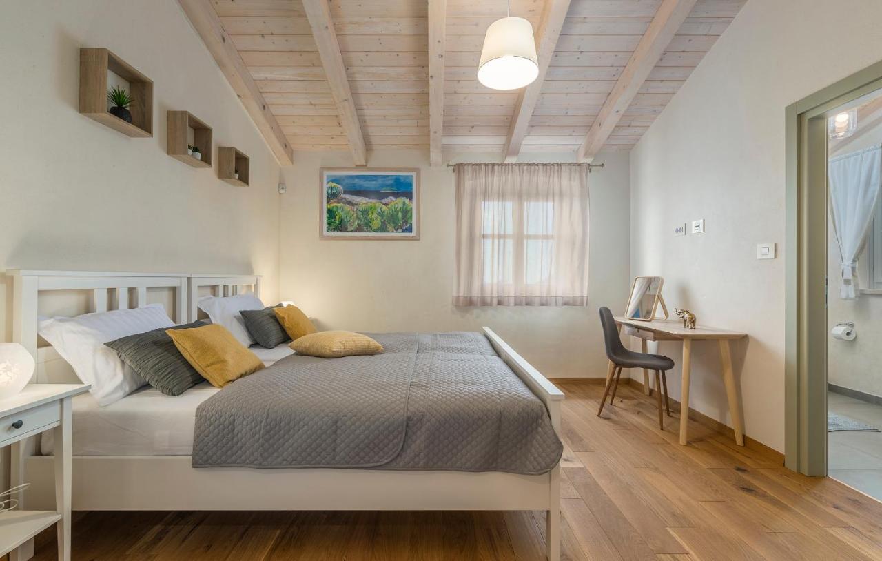Villa-Osmium Smoljanci מראה חיצוני תמונה