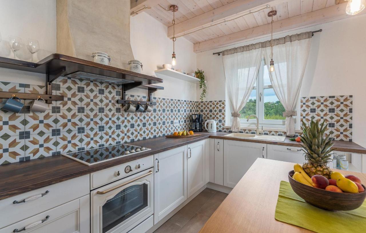 Villa-Osmium Smoljanci מראה חיצוני תמונה