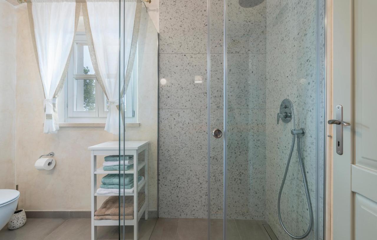 Villa-Osmium Smoljanci מראה חיצוני תמונה